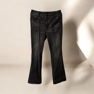 Elegant Black Flare Women's Jeans
